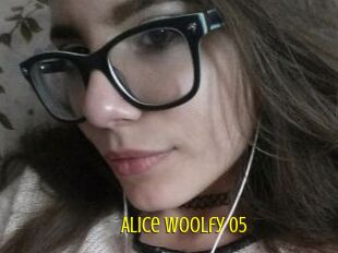 Alice_Woolfy_05