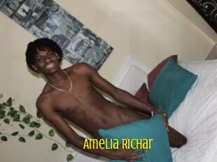Amelia_Richar
