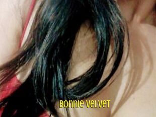 Bonnie_velvet