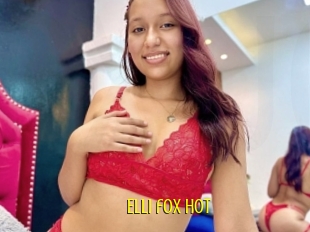 Elli_fox_hot