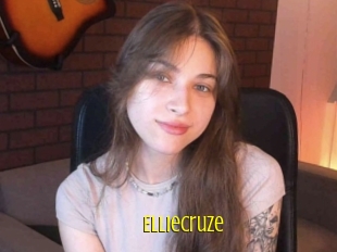 Elliecruze