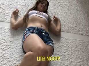 Lina_Moore