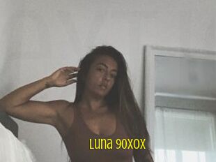 Luna_90xox