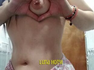 Luna_hot91