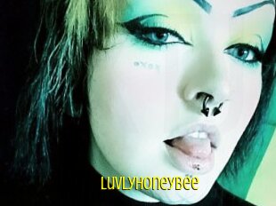 Luvlyhoneybee