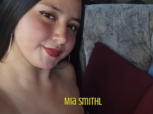 Mia_smithl