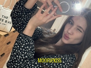 Mooniekiss