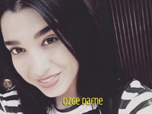 Ozge_Dafne